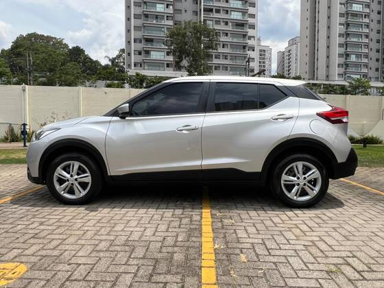 NISSAN KICKS 1.6 16V FLEXSTART ACTIVE XTRONIC